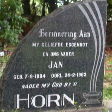 HORN Jan 1894-1963 &amp; Martha Elizabeth 1895-1973