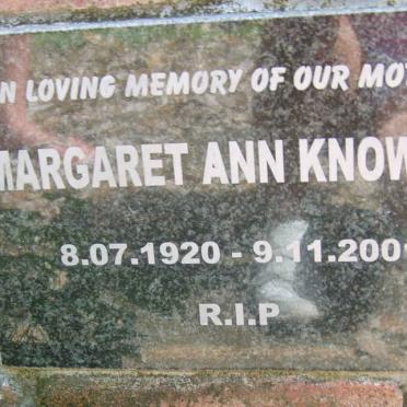 KNOWLES Margaret Ann 1920-2001