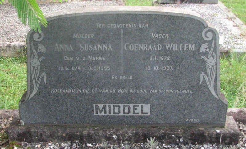 MIDDEL Coenraad Willem 1872-1937 &amp; Anna Susanna V.D. MERWE 1874-1955