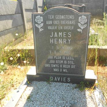 DAVIES James Henry 1951-1993