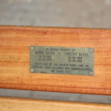 BLYTH Timothy 1909-1995 &amp; Marie 1921-2010