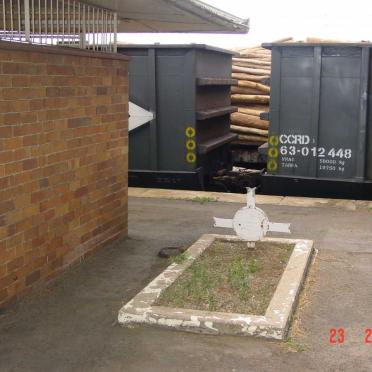 Mpumalanga,WITBANK district, Ogies, British Military grave on station