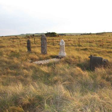 Mpumalanga, BELFAST district, Dullstroom, Hartbeestfontein 130 JT, farm cemetery