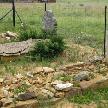 Mpumalanga, CAROLINA district, Paardeplaats 12, farm cemetery