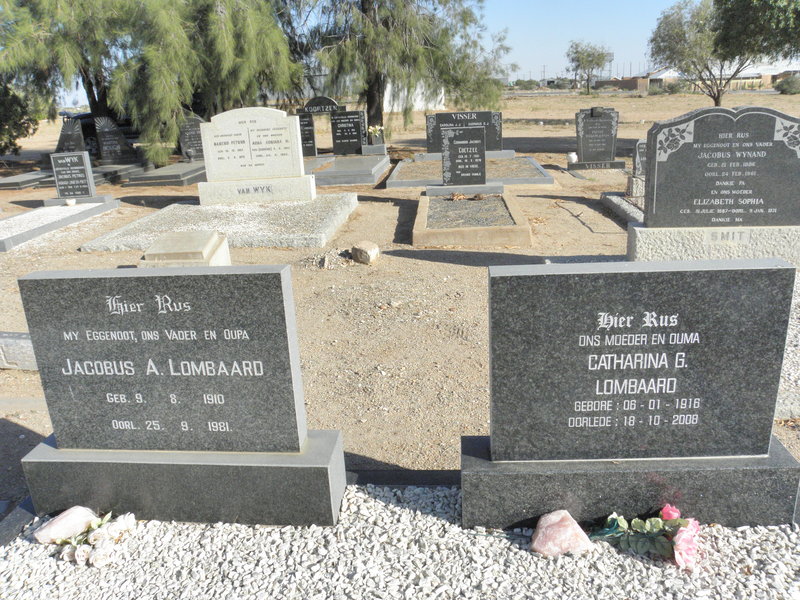 LOMBAARD Jacobus A. 1910-1981 &amp; Catharina G. 1916-2008