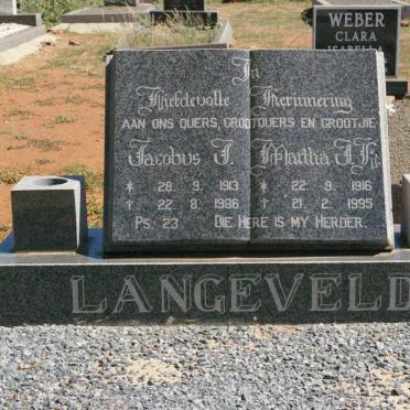 LANGEVELD Jacobus J. 1913-1986 &amp; Martha J.F. 1916-1995