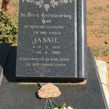 REICHERT Jannie 1915-1974 &amp; Ada 1919-2009