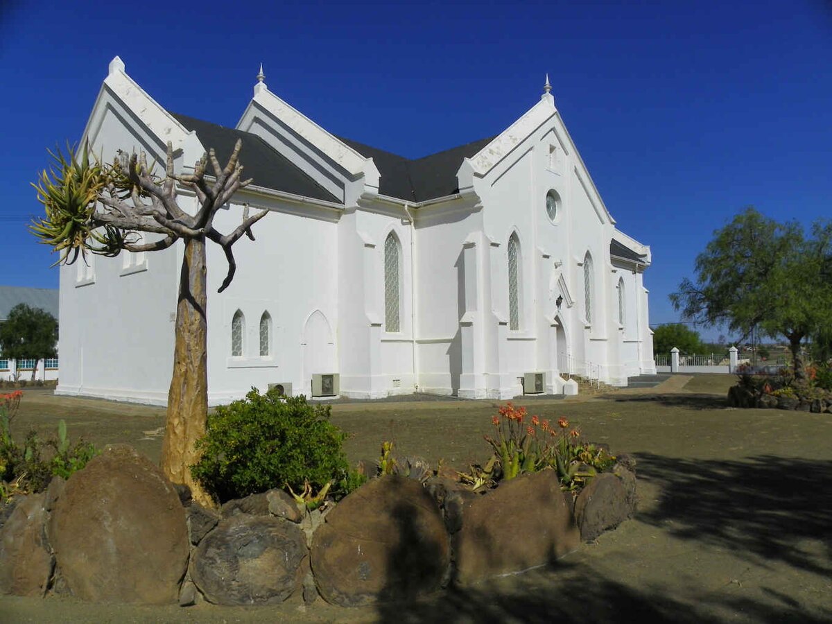 1. Overview / Oorsig