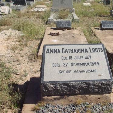 LOOTS Anna Catharina 1871-1944