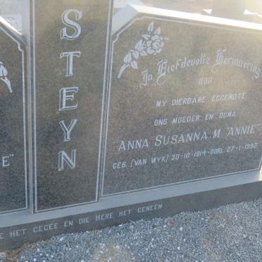STEYN Nicolaas Hendrik 1915-1996 &amp; Anna Susanna M. VAN WYK 1914-1993