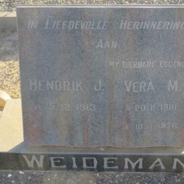 WEIDEMAN Hendrik J. 1913- &amp; Vera M. 1910-1976