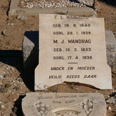 WANDRAG F.L. 1848-1939 &amp; M.J. 1853-1938