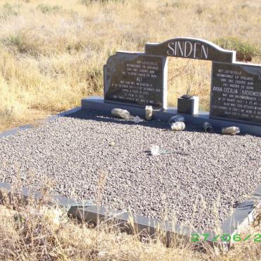 SINDEN Ali 1917-1998 &amp; Anna Cecilia KOEKEMOER 1933-1998 