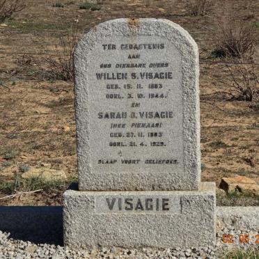 Northern Cape, CALVINIA district, Kareebank 1146_1, Knegsbank, farm cemetery