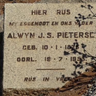 Northern Cape, CALVINIA district, De Witte Vlakte 1043, farm cemetery