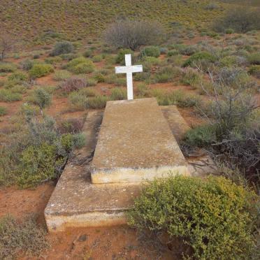 Northern Cape, CALVINIA district, Rooi Puts 1053, Rooiputs, farm cemetery