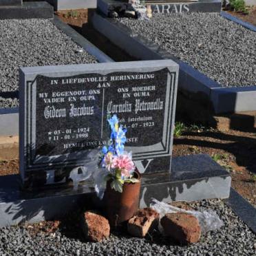 LOUW Gideon Jacobus 1924-1998 &amp; Cornelia Petronella ESTERHUIZEN 1923-