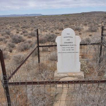 Northern Cape, CARNARVON district, Kareeberge, Karreekloof 490, Bruinpunt, Single grave