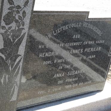PIENAAR Hendrik Johannes -1945 &amp; Anna Susanna PIENAAR -1960