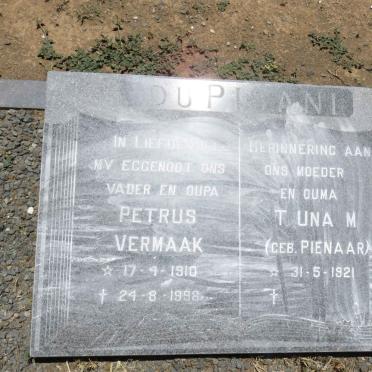 PISANI Petrus Vermaak, du 1910-1998 &amp; T. Una M. PIENAAR 1921-