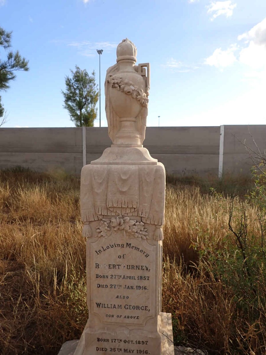 FURNEY Robert 1857-1916 :: FURNEY William George 1897-1916 _1