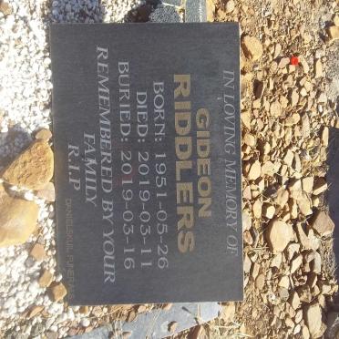 RIDDLERS Gideon 1951-2019