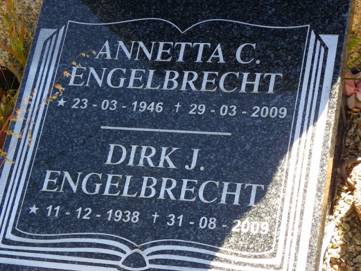 ENGELBRECHT Dirk J. 1938-2009 &amp; Annetta C. 1946-2009