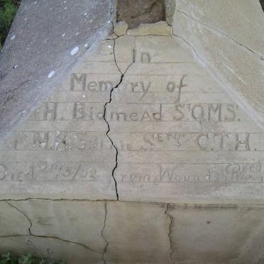 Northern Cape, GARIES, River bank cemetery_1