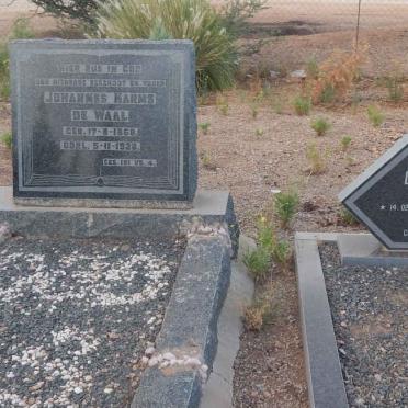 Northern Cape, GORDONIA district, Augrabies, Brabeesmond, Orange Fall 16, farm cemetery