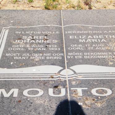 MOUTON Sarel Johannes 1912-1993 &amp; Elizabeth Maria 1916-2011 