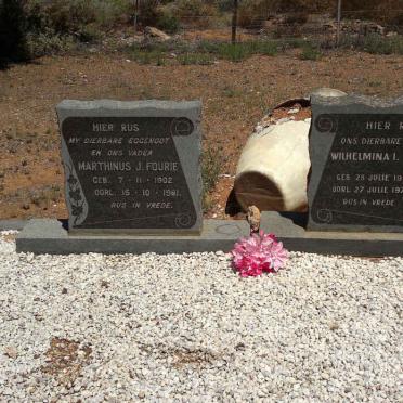 FOURIE Marthinus J. 1902-1961 &amp; Wilhelmina I. 1900-1974