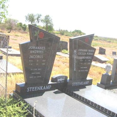 STEENKAMP Johannes Andries Jacobus 1904-1986 &amp; Johanna Maria Cecilia LIEBENBERG 1910-1997 