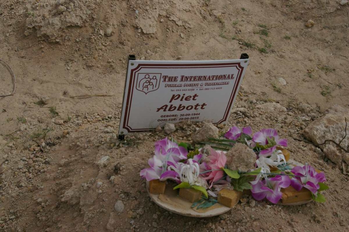 ABBOTT Piet 1944-2015