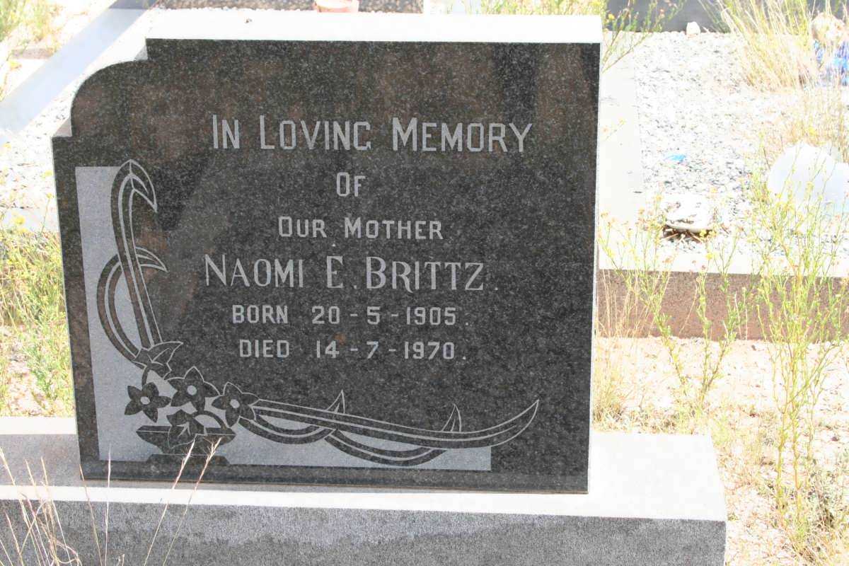 BRITTZ Naomi E. 1905-1970