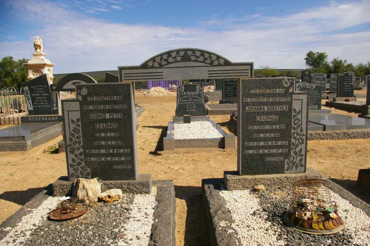 ERASMUS Rasmus Pieter 1891-1968 &amp; Johanna Dorothea GROVÉ 1899-1960