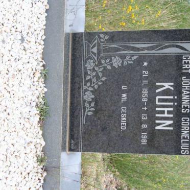 KUHN Gert Johannes Cornelius 1958-1981