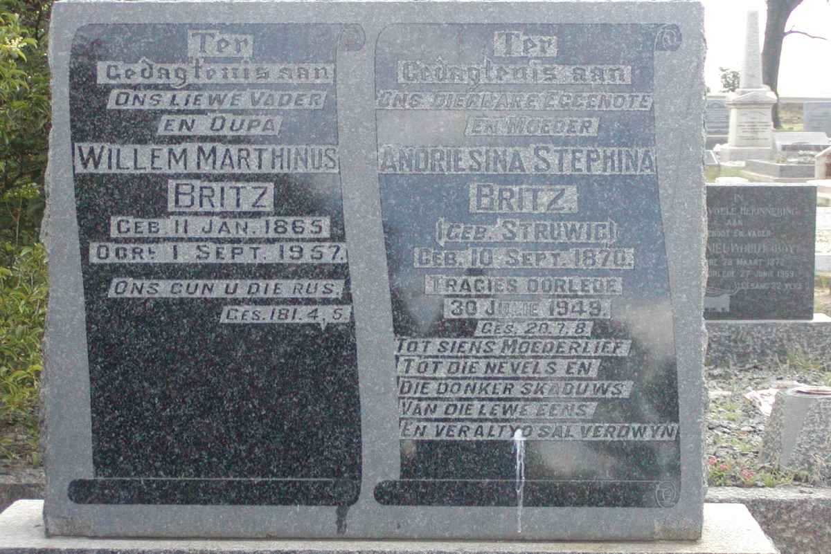 BRITZ Willem Marthinus 1865-1957 &amp; Andriesina Stephina STRUWIG 1870-1949