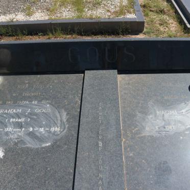 GOUS Abraham J. 1921-1986 &amp; Naomi F. 1927-