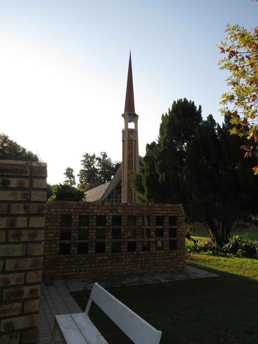 2. Overview / Oorsig