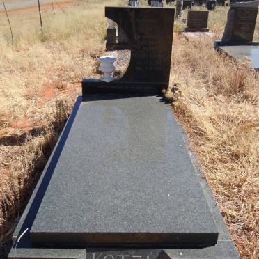 KOTZE Arauna Fransina 1904-1970