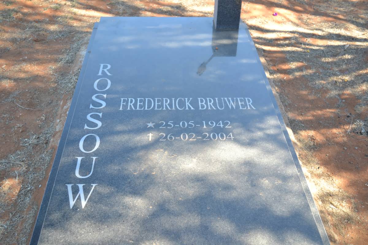 ROSSOUW Frederick Bruwer 1942-2004