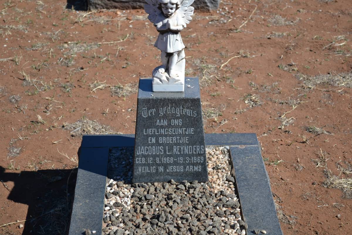 REYNDERS Jacobus L. 1968-1969