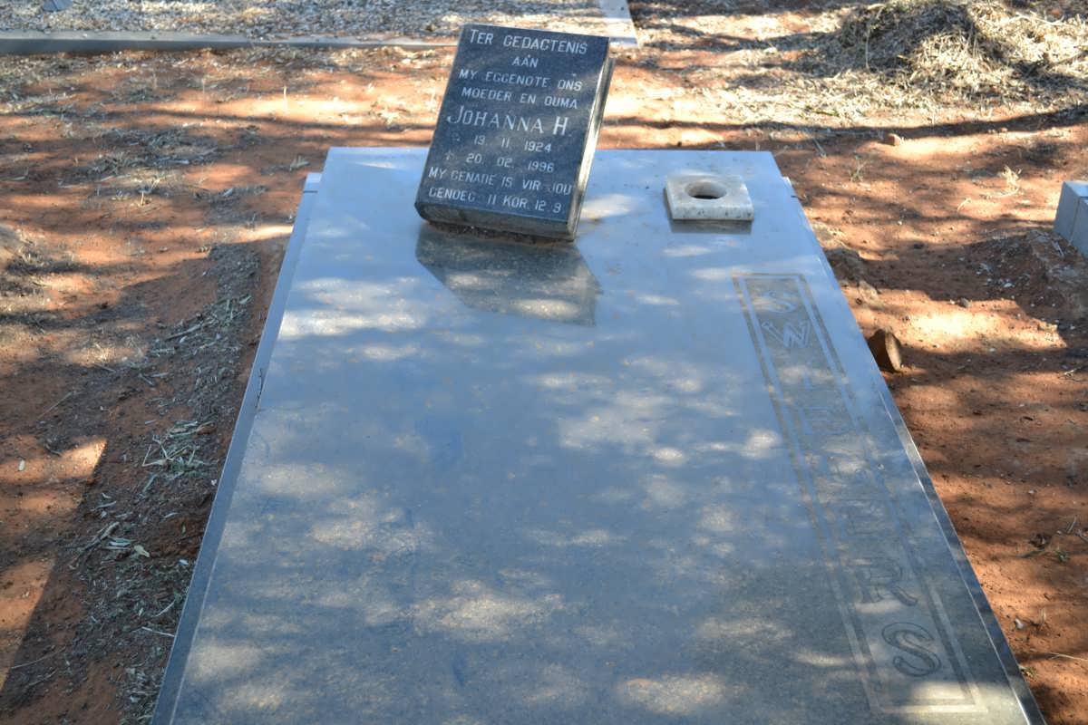 SWIEGERS Johanna H. 1924-1996