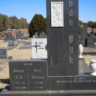WYK Gert Stefanus, van 1912-1978 &amp; Johanna A.H. 1914-2000