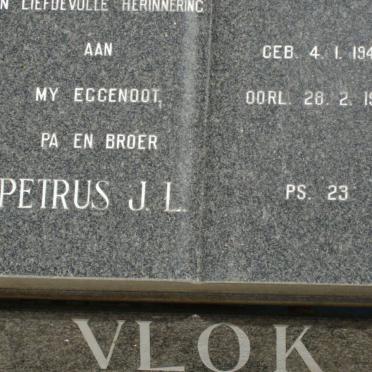 Northern Cape, HAY district, Niekerkshoop, Blaauwbosch Fontein 330_1, Bloubosfontein farm cemetery