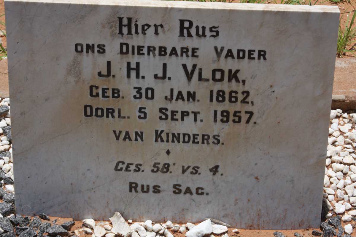 VLOK J.H.J. 1862-1957 &amp; Susanna Magdalena BRONKHORST 1868-1935