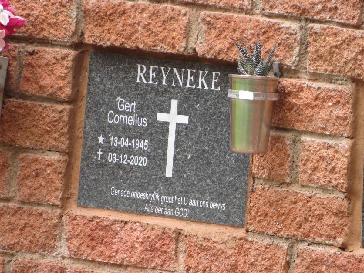 REYNEKE Gert Cornelius 1945-2020