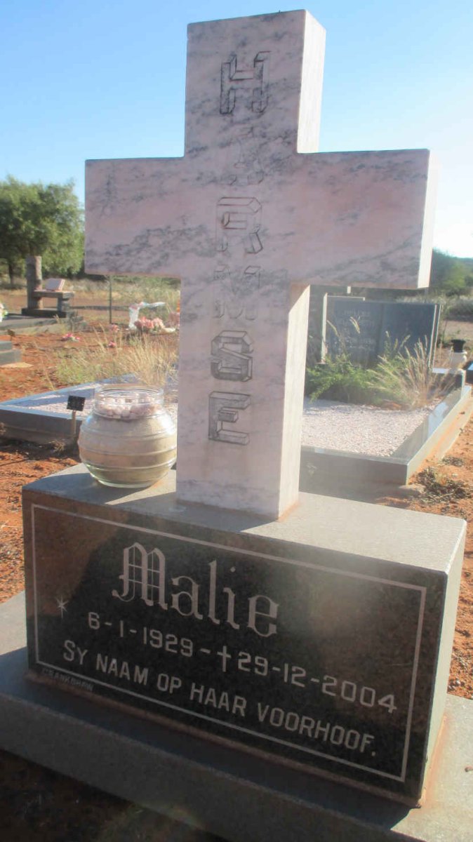 HARMSE Malie 1929-2004