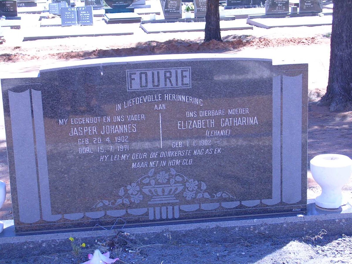 FOURIE Jasper Johannes 1902-1970 &amp; Elizabeth Catharina LEHANIE 1902-