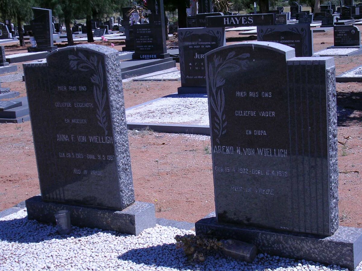 WIELLICH Arend N., von 1902-1998 &amp; Anna F.  1901-1967